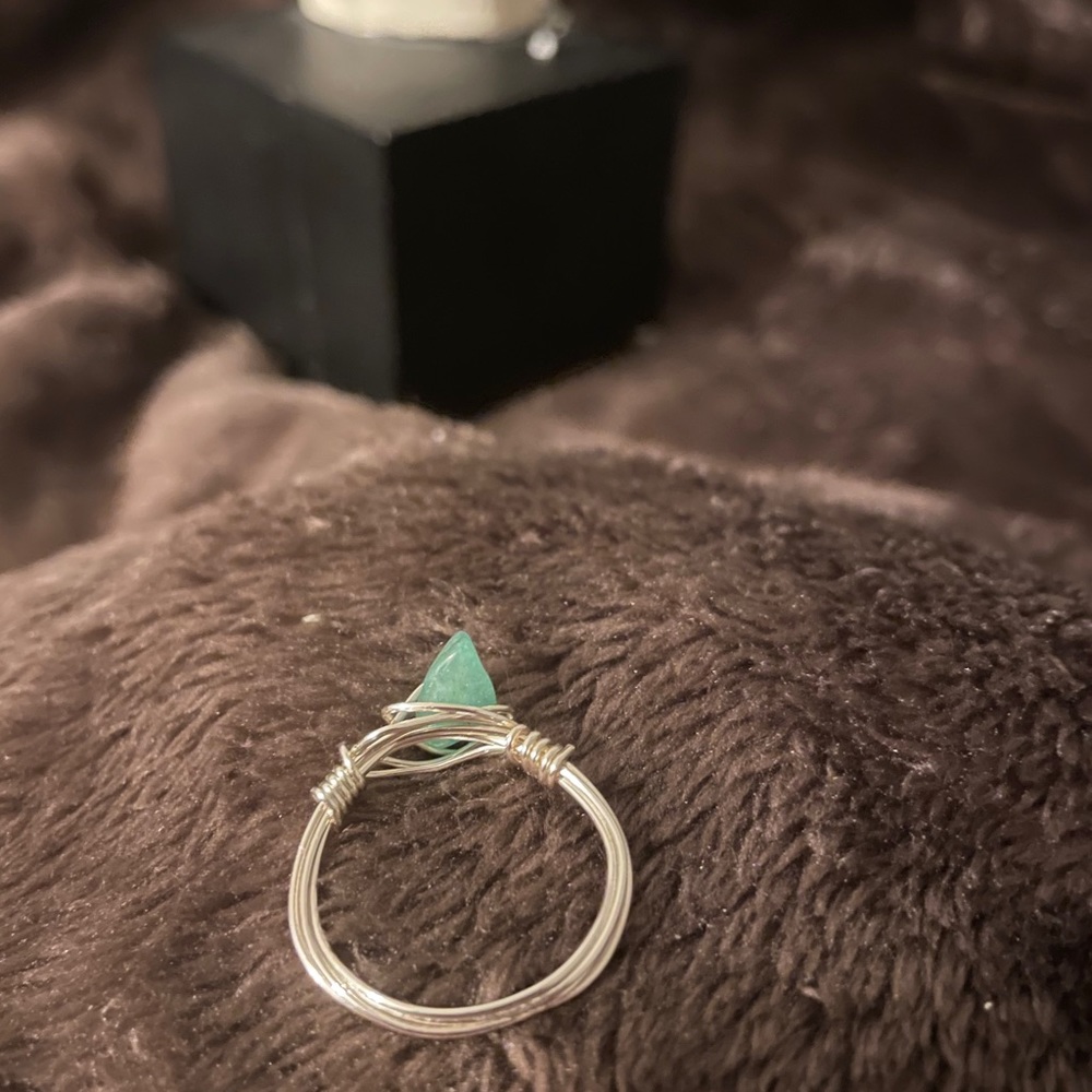 Early Green ring - Picture 2 of 2